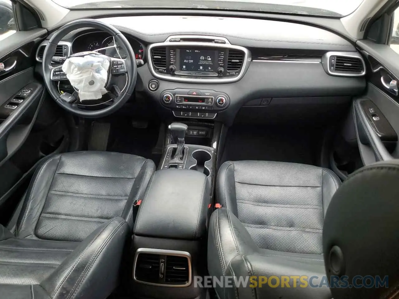 8 Photograph of a damaged car 5XYPH4A52KG453042 KIA SORENTO 2019
