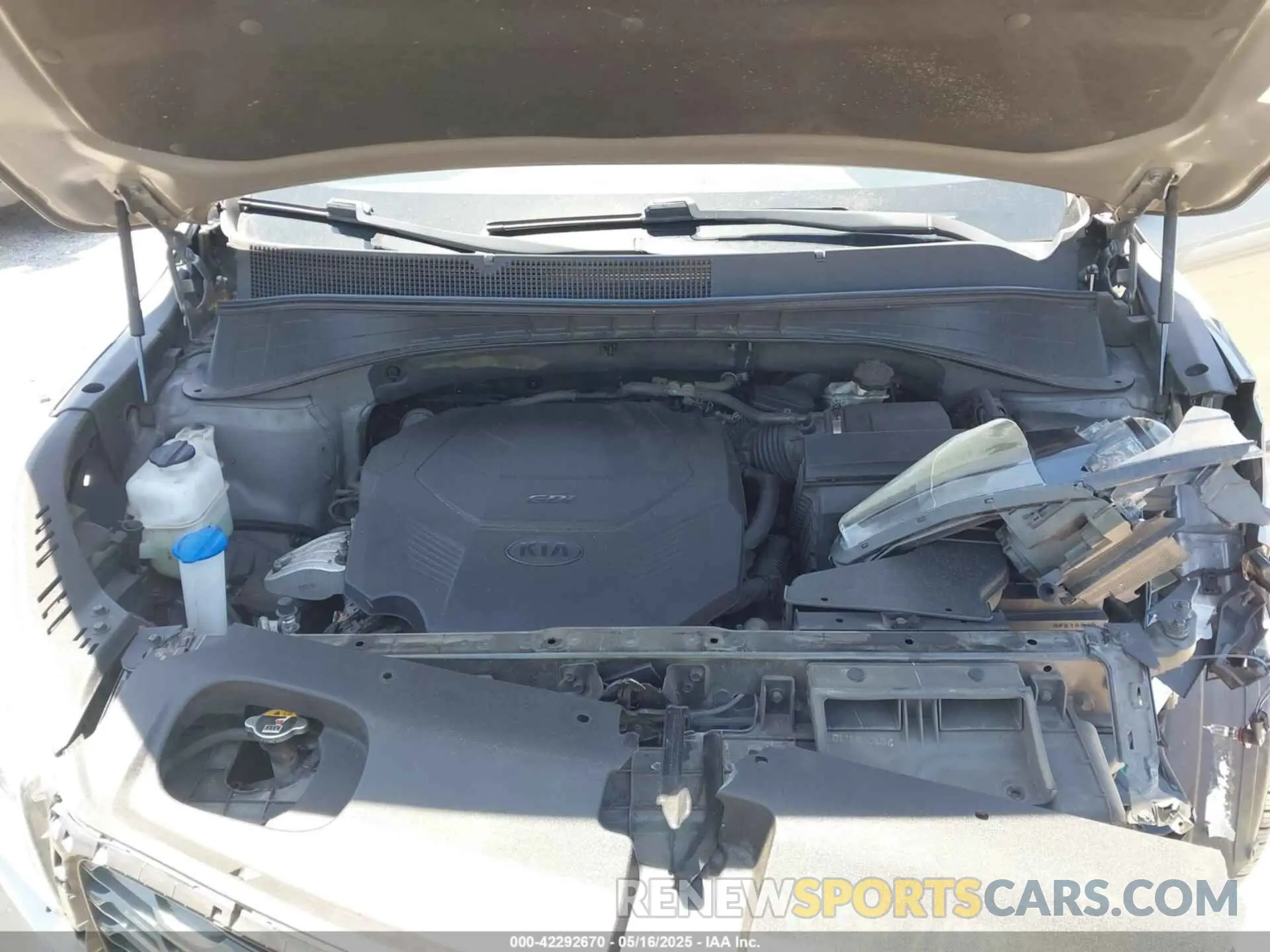 10 Photograph of a damaged car 5XYPH4A52KG472996 KIA SORENTO 2019