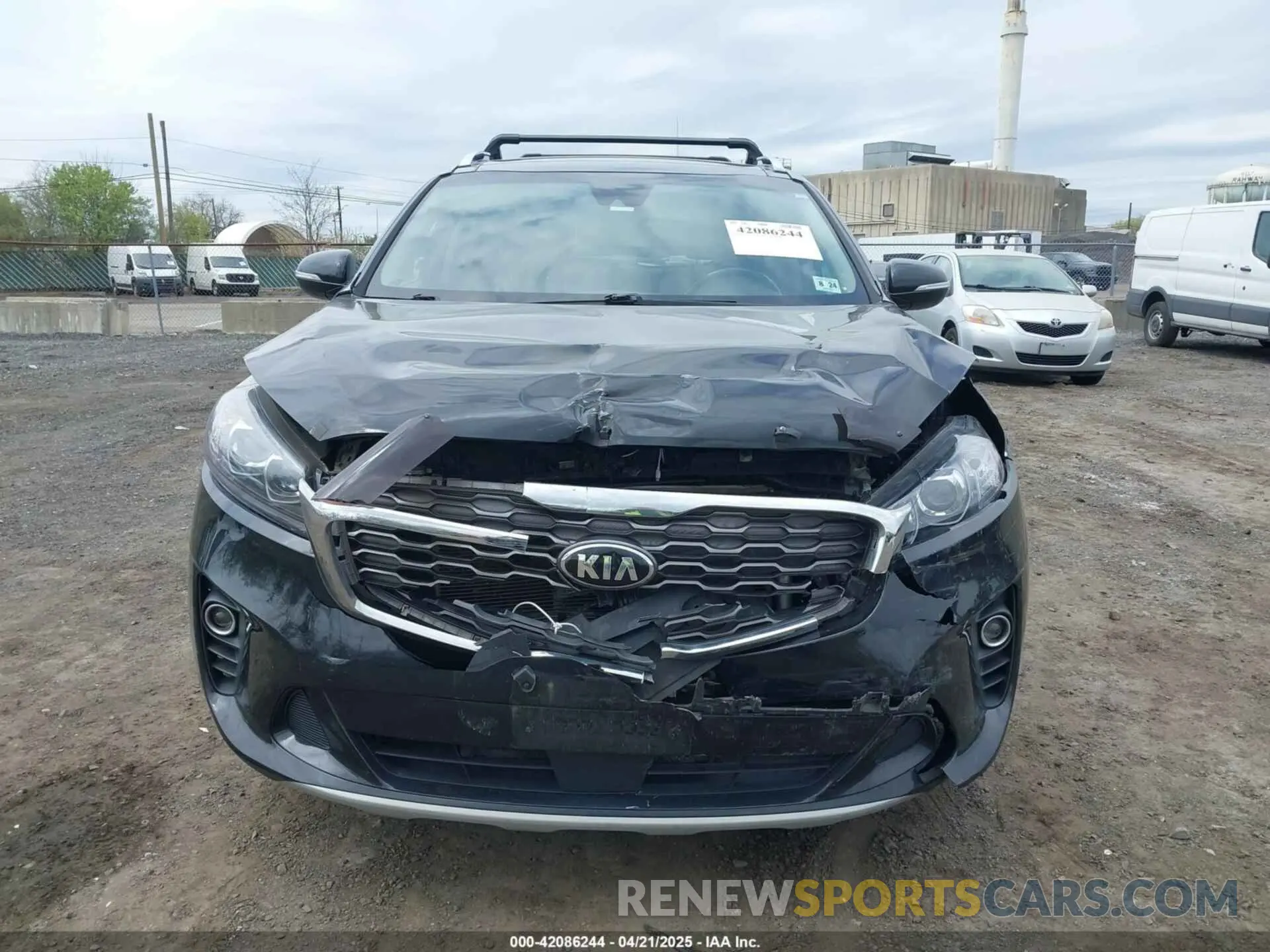 12 Photograph of a damaged car 5XYPH4A52KG608642 KIA SORENTO 2019