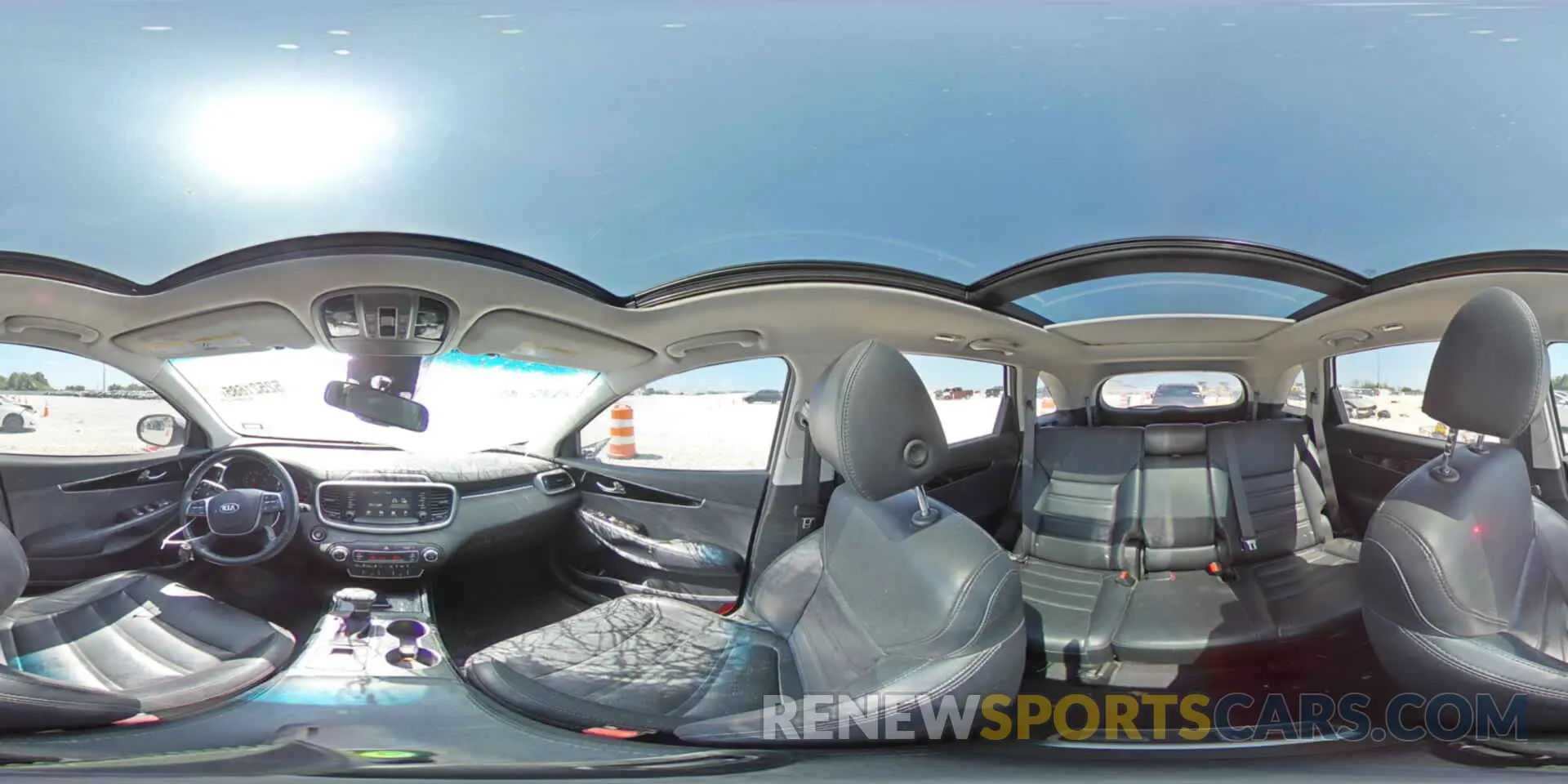 13 Photograph of a damaged car 5XYPH4A54KG608397 KIA SORENTO 2019