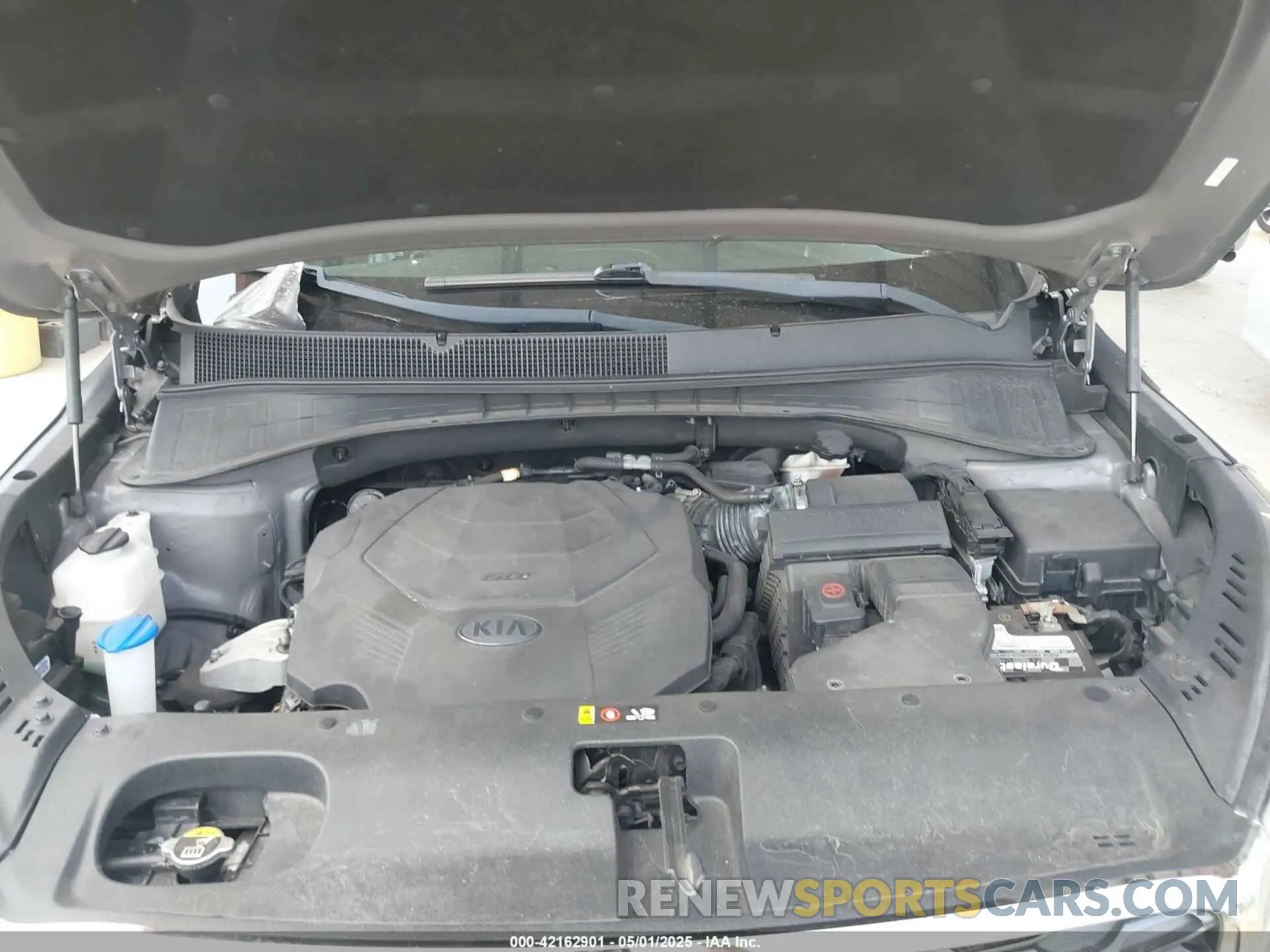 10 Photograph of a damaged car 5XYPH4A55KG505165 KIA SORENTO 2019