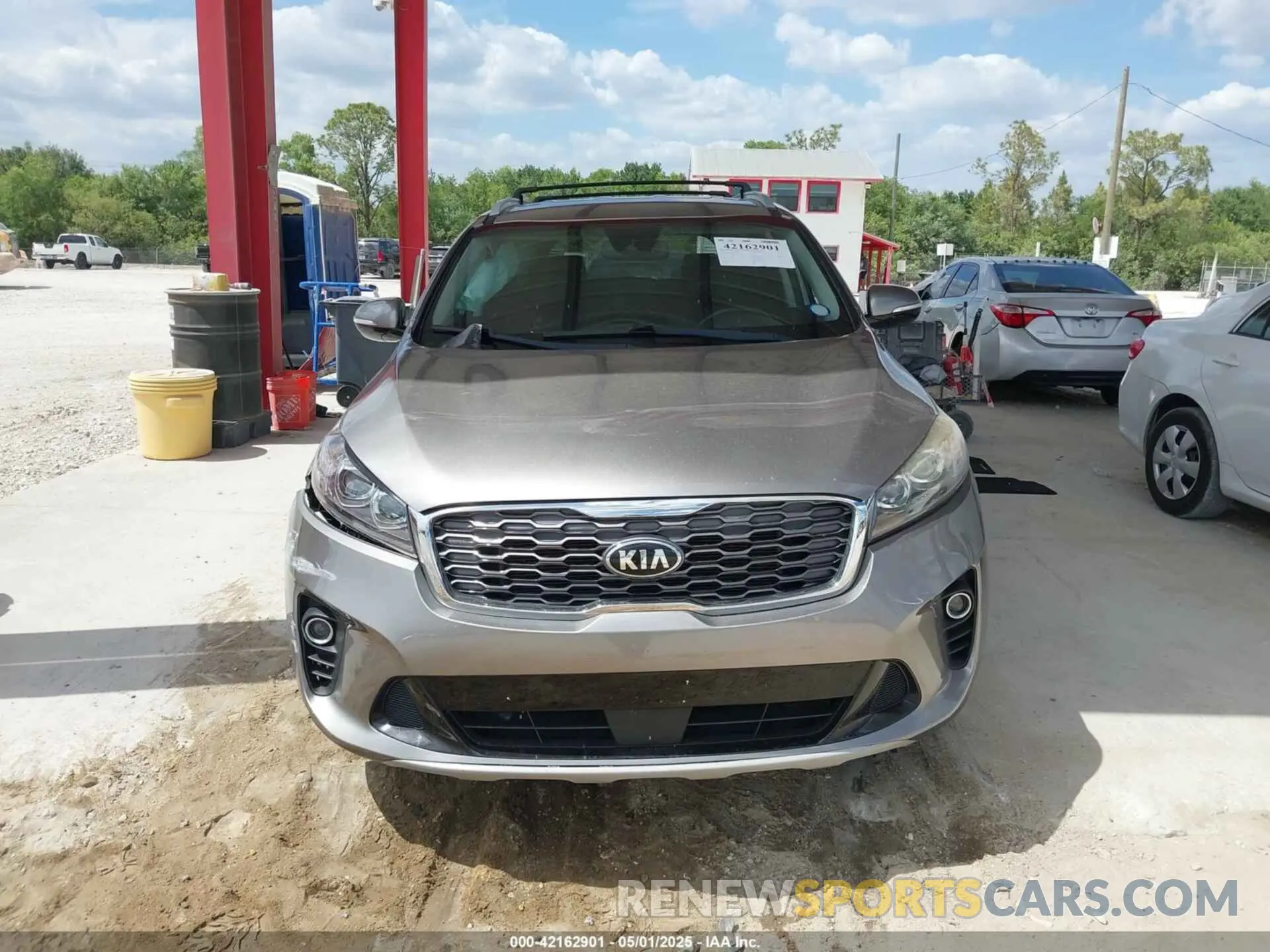 12 Photograph of a damaged car 5XYPH4A55KG505165 KIA SORENTO 2019