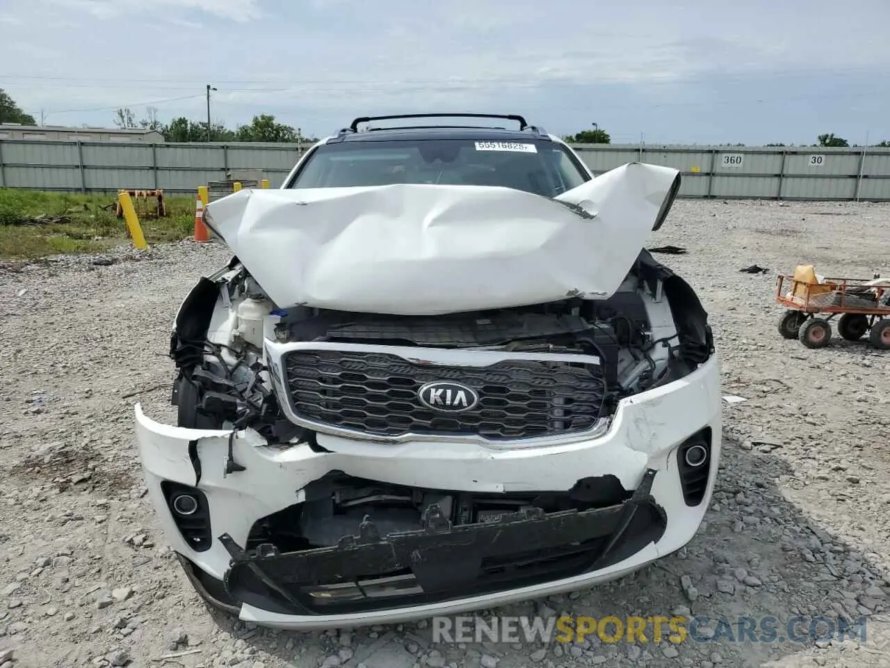 5 Photograph of a damaged car 5XYPH4A55KG590640 KIA SORENTO 2019