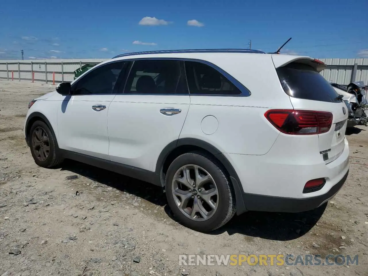 2 Photograph of a damaged car 5XYPH4A57KG609835 KIA SORENTO 2019