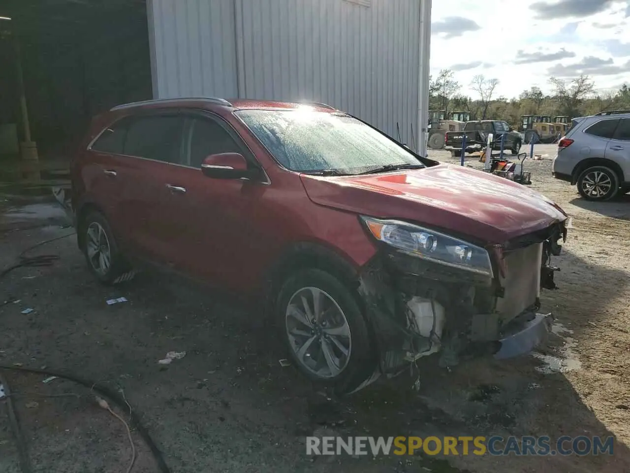 4 Photograph of a damaged car 5XYPH4A58KG463994 KIA SORENTO 2019