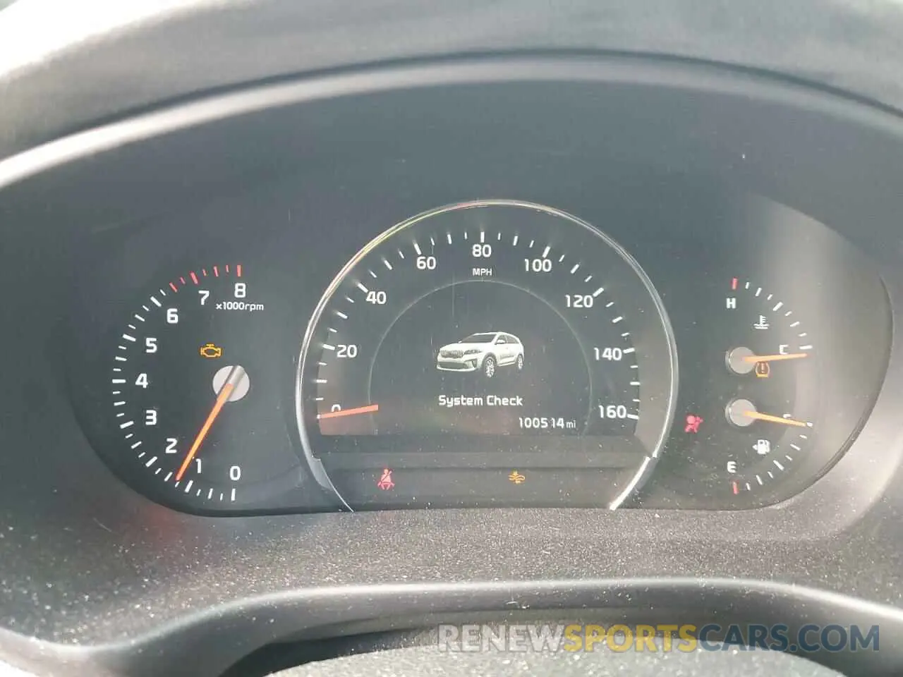 9 Photograph of a damaged car 5XYPH4A58KG463994 KIA SORENTO 2019