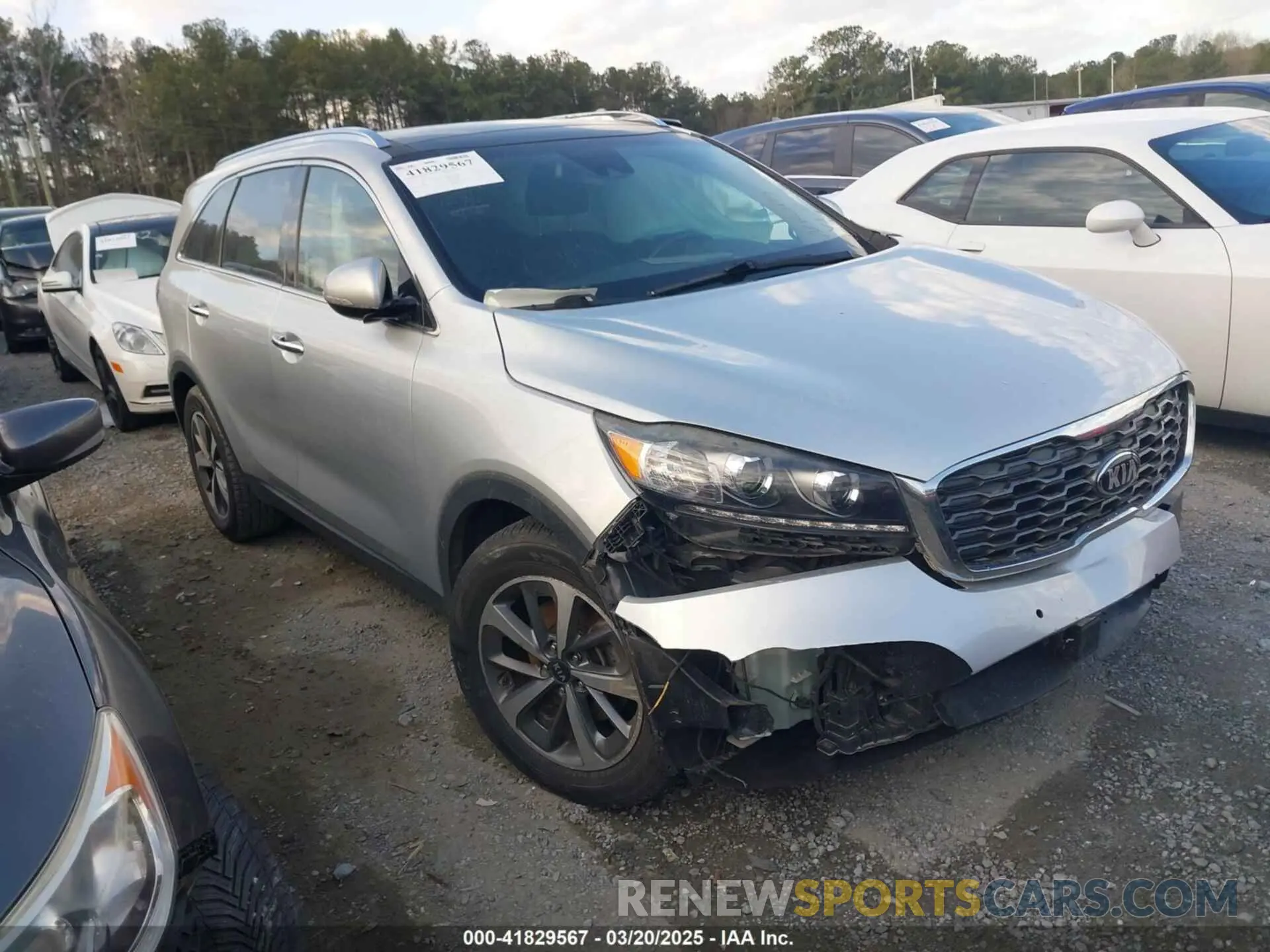 1 Photograph of a damaged car 5XYPH4A5XKG474169 KIA SORENTO 2019