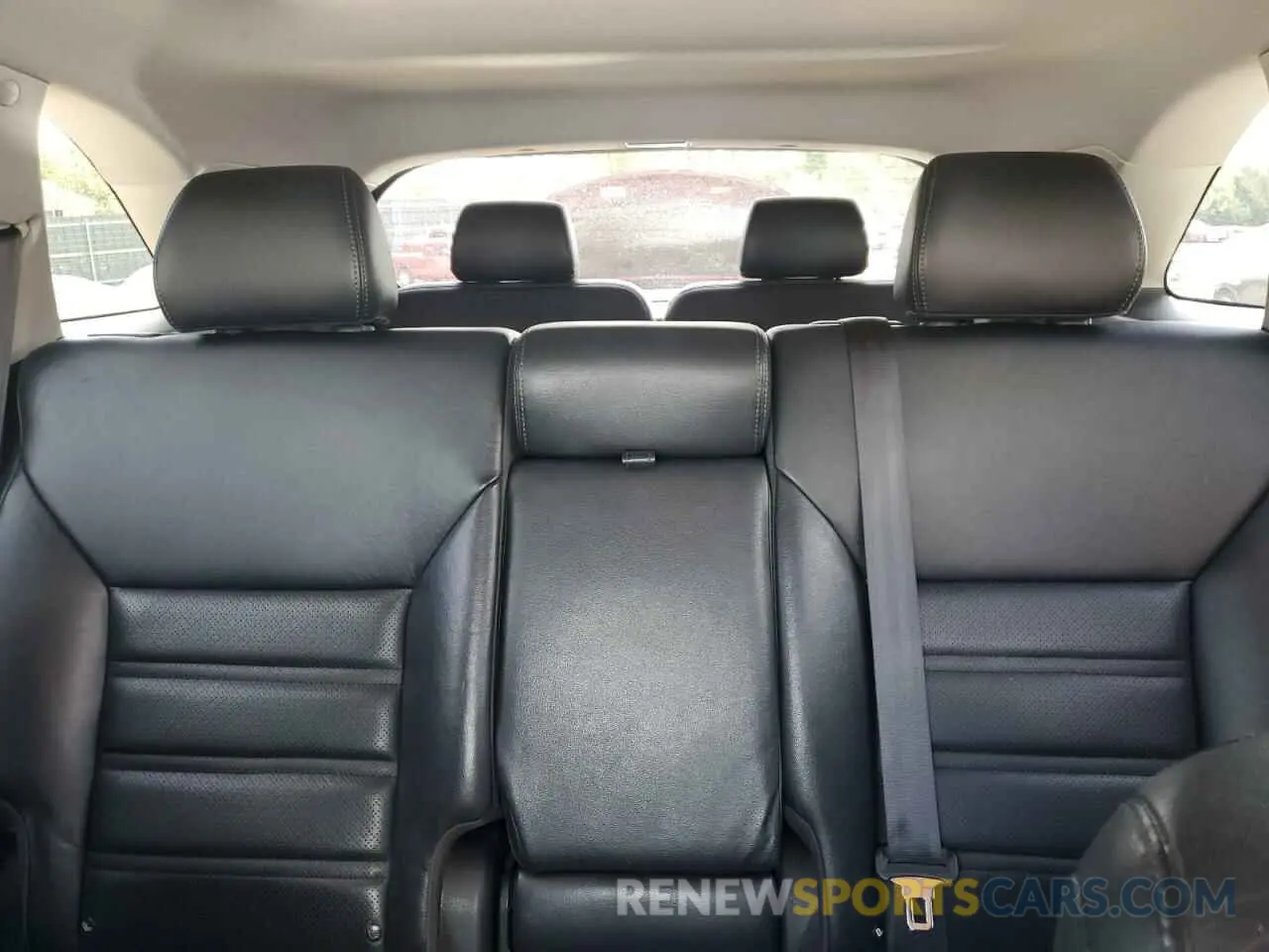 10 Photograph of a damaged car 5XYPHDA50KG597608 KIA SORENTO 2019