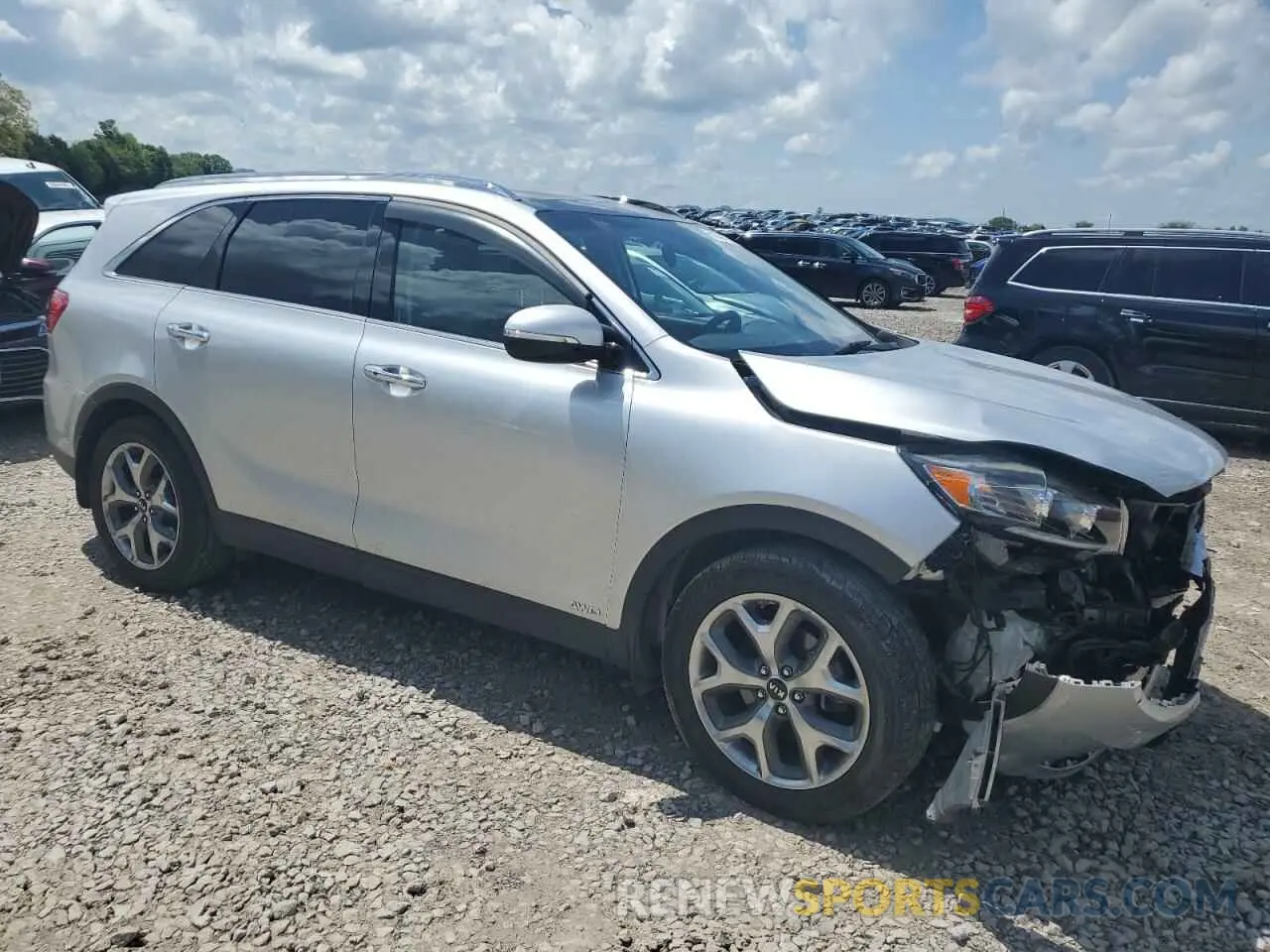 4 Photograph of a damaged car 5XYPHDA50KG597608 KIA SORENTO 2019