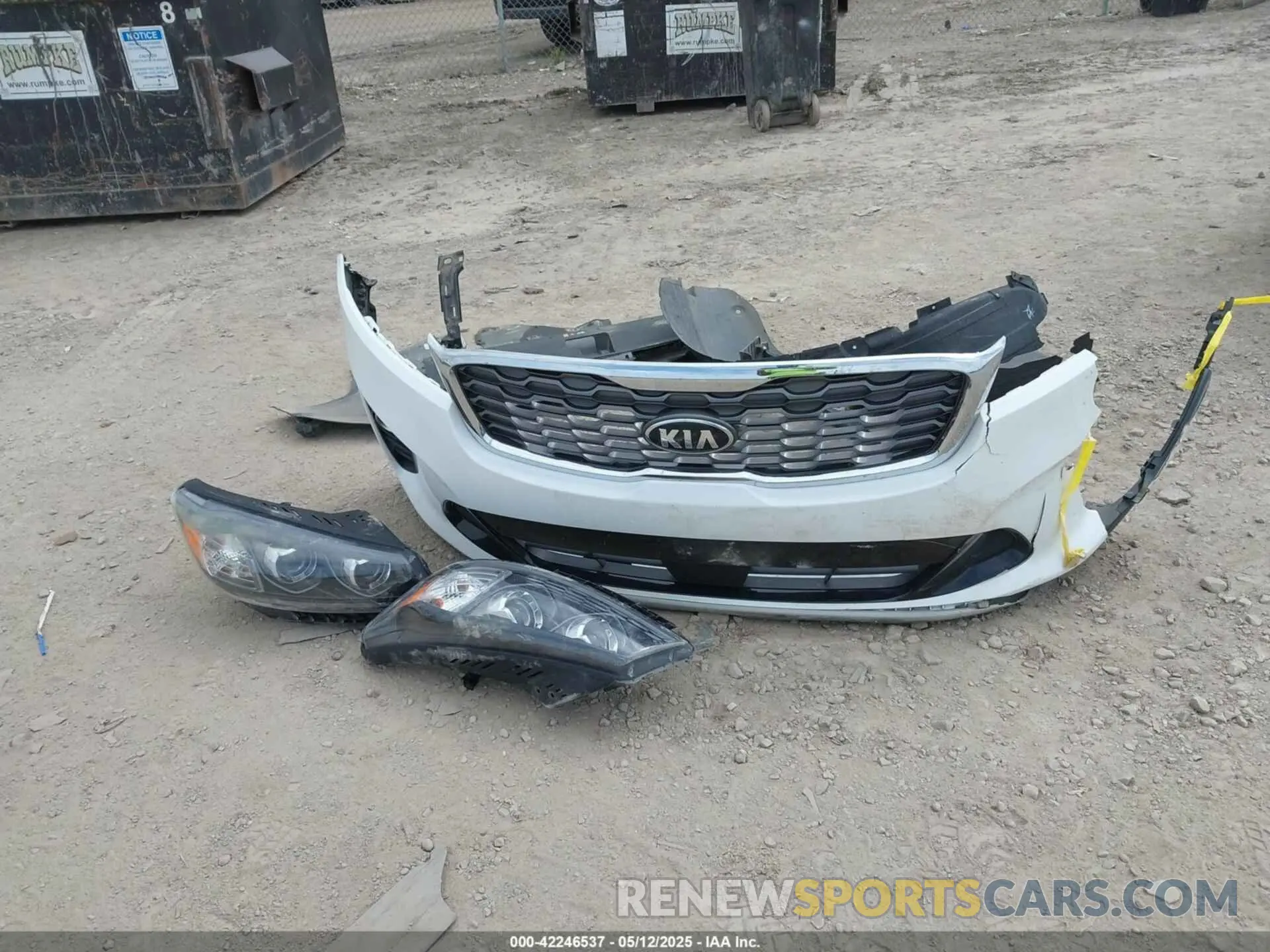 12 Photograph of a damaged car 5XYPHDA51KG512534 KIA SORENTO 2019