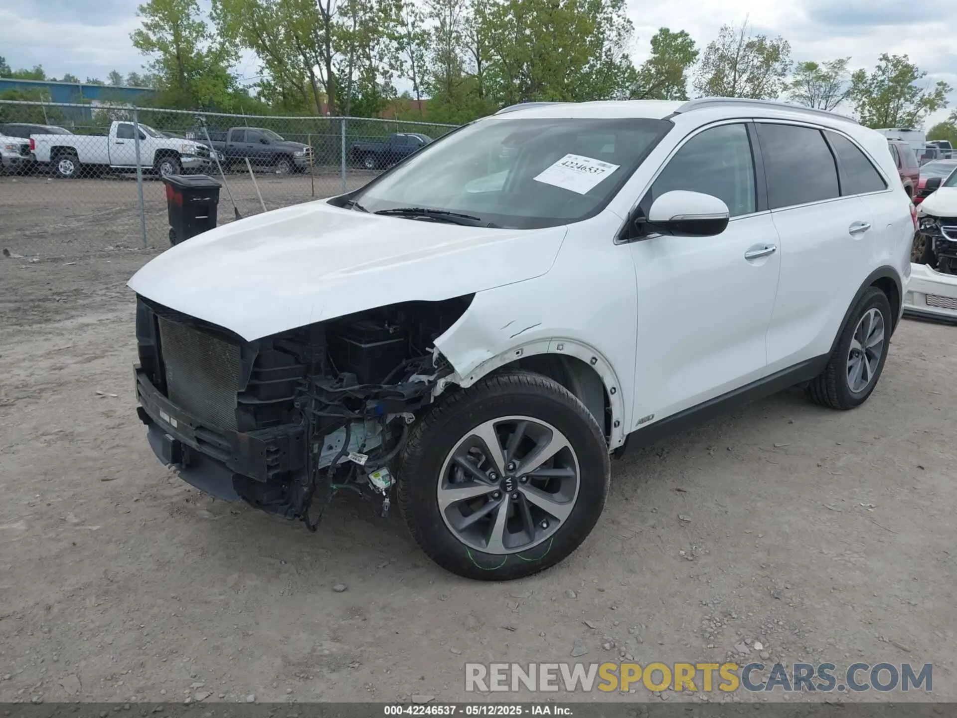 2 Photograph of a damaged car 5XYPHDA51KG512534 KIA SORENTO 2019