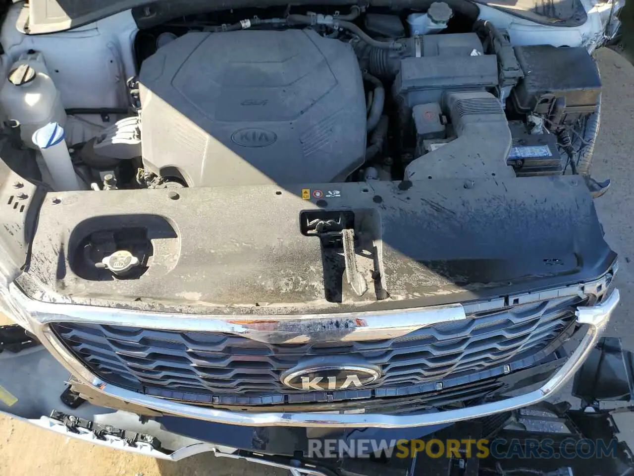 12 Photograph of a damaged car 5XYPHDA52KG473095 KIA SORENTO 2019