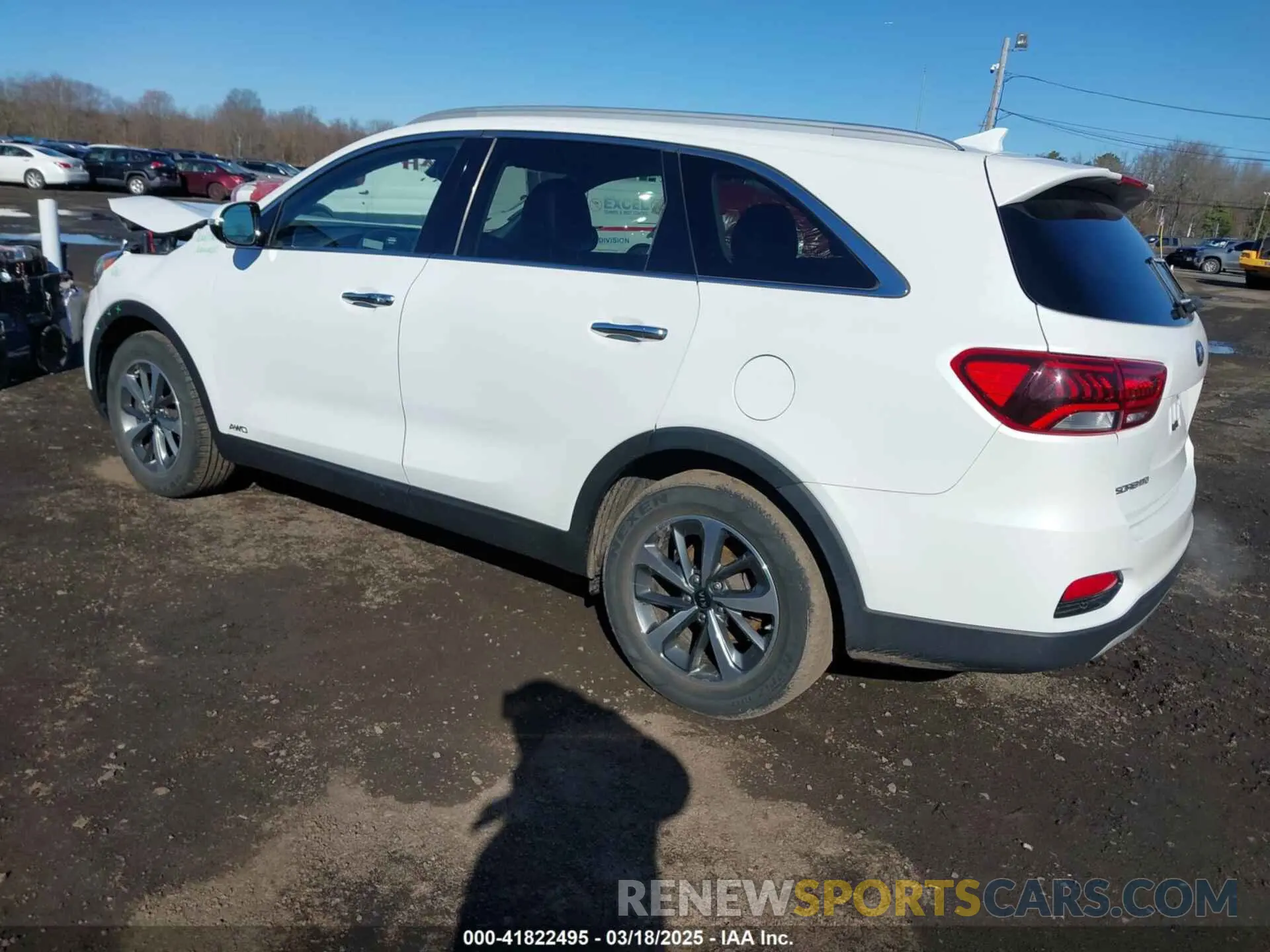 3 Photograph of a damaged car 5XYPHDA52KG478927 KIA SORENTO 2019