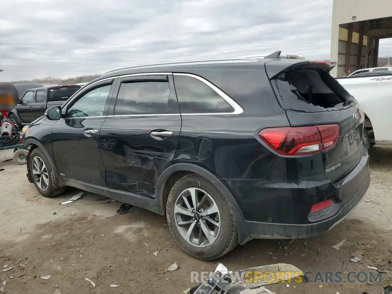 2 Photograph of a damaged car 5XYPHDA53KG445371 KIA SORENTO 2019