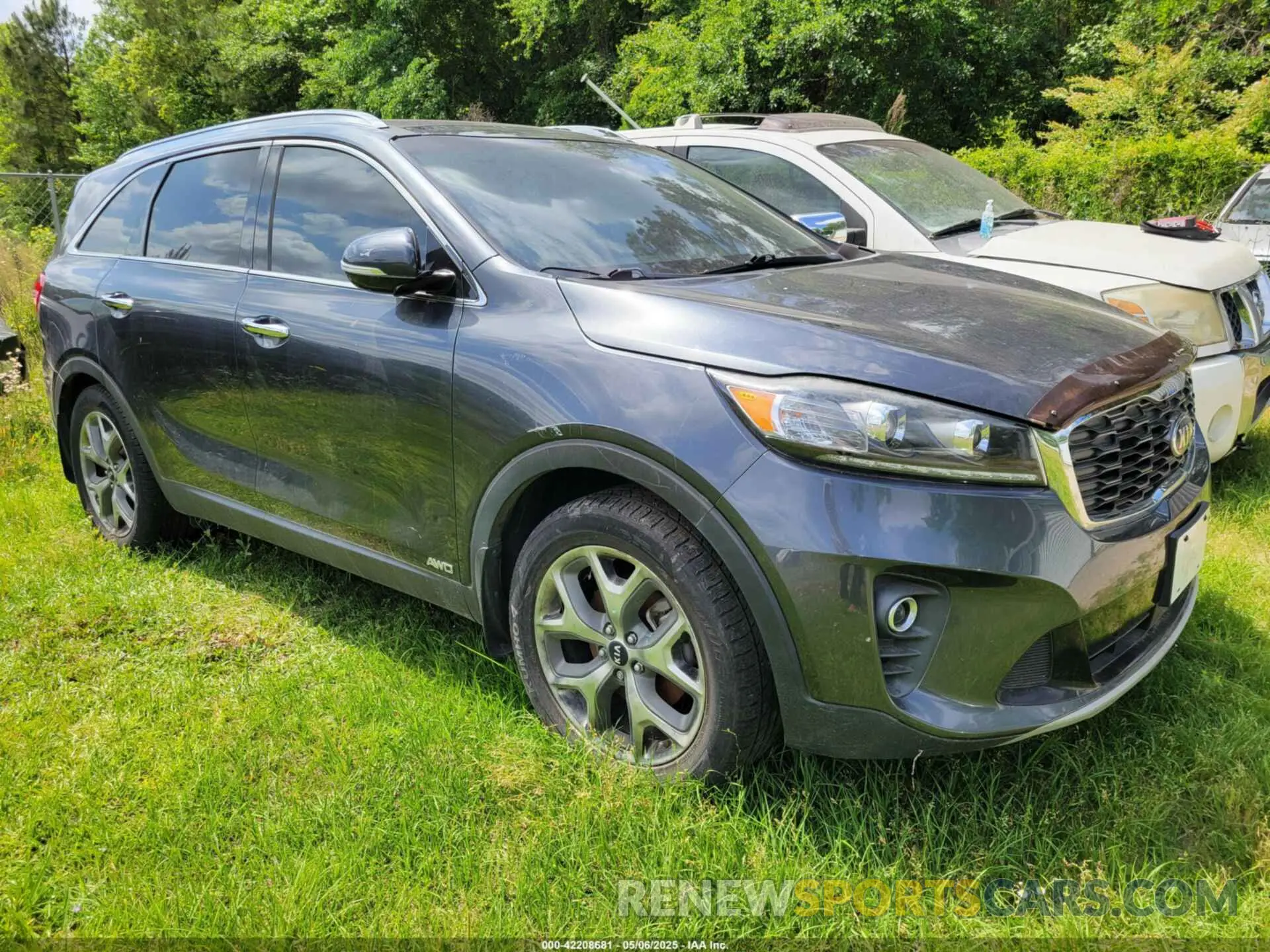 1 Photograph of a damaged car 5XYPHDA53KG604681 KIA SORENTO 2019