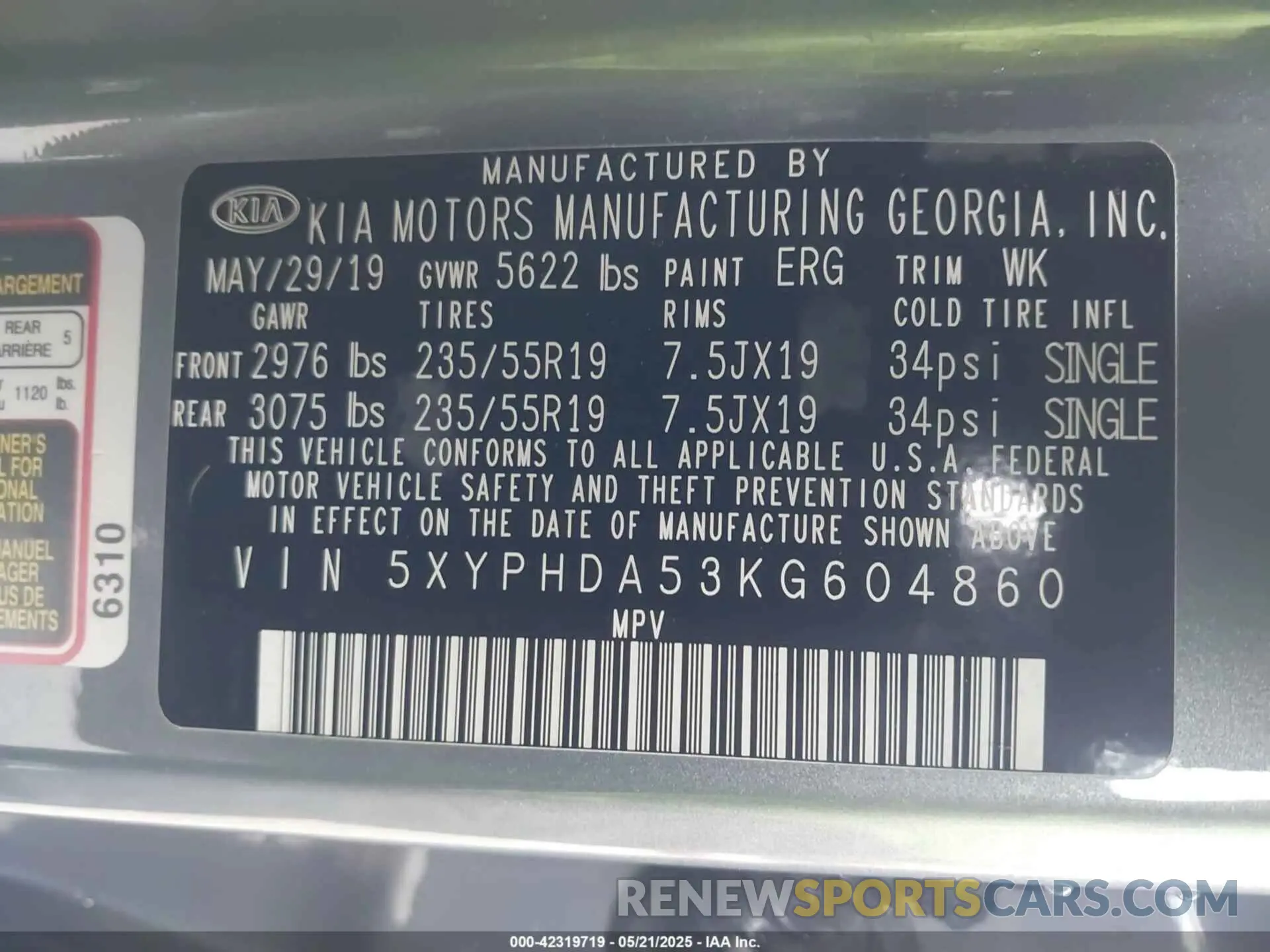 9 Photograph of a damaged car 5XYPHDA53KG604860 KIA SORENTO 2019