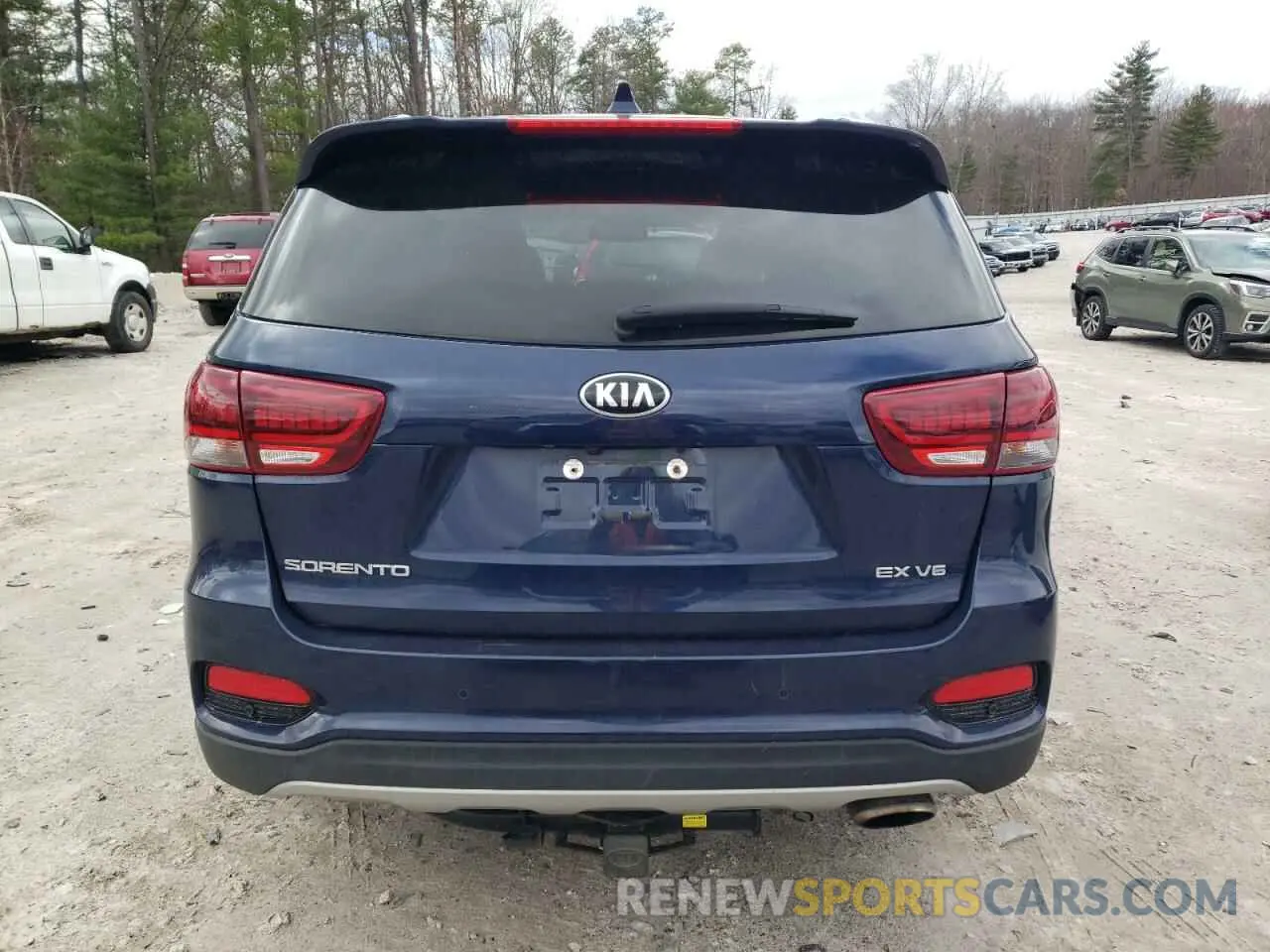 6 Photograph of a damaged car 5XYPHDA54KG463085 KIA SORENTO 2019