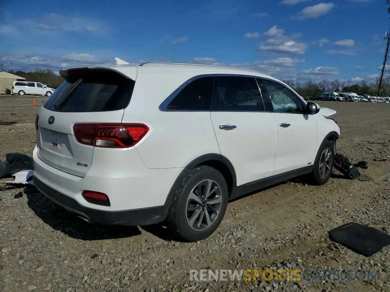 3 Photograph of a damaged car 5XYPHDA54KG533829 KIA SORENTO 2019