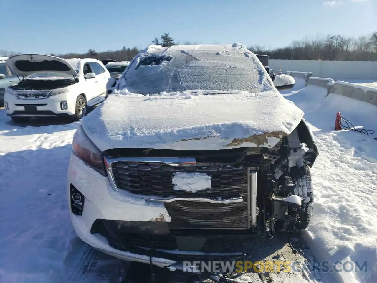 5 Photograph of a damaged car 5XYPHDA54KG608612 KIA SORENTO 2019