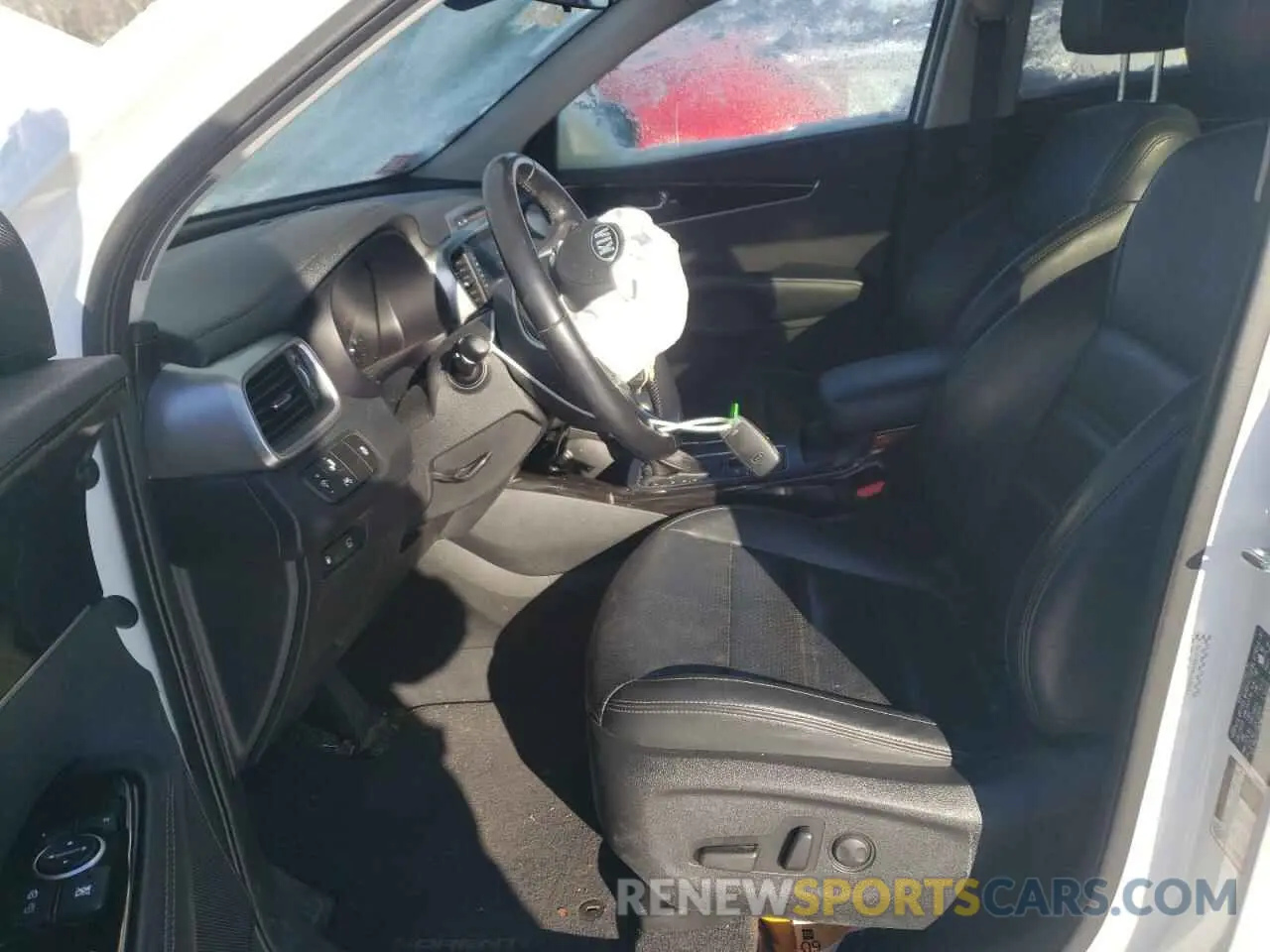 7 Photograph of a damaged car 5XYPHDA54KG608612 KIA SORENTO 2019