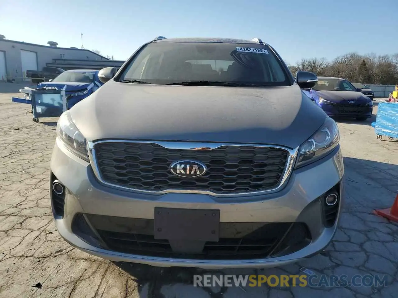 5 Photograph of a damaged car 5XYPHDA56KG479000 KIA SORENTO 2019