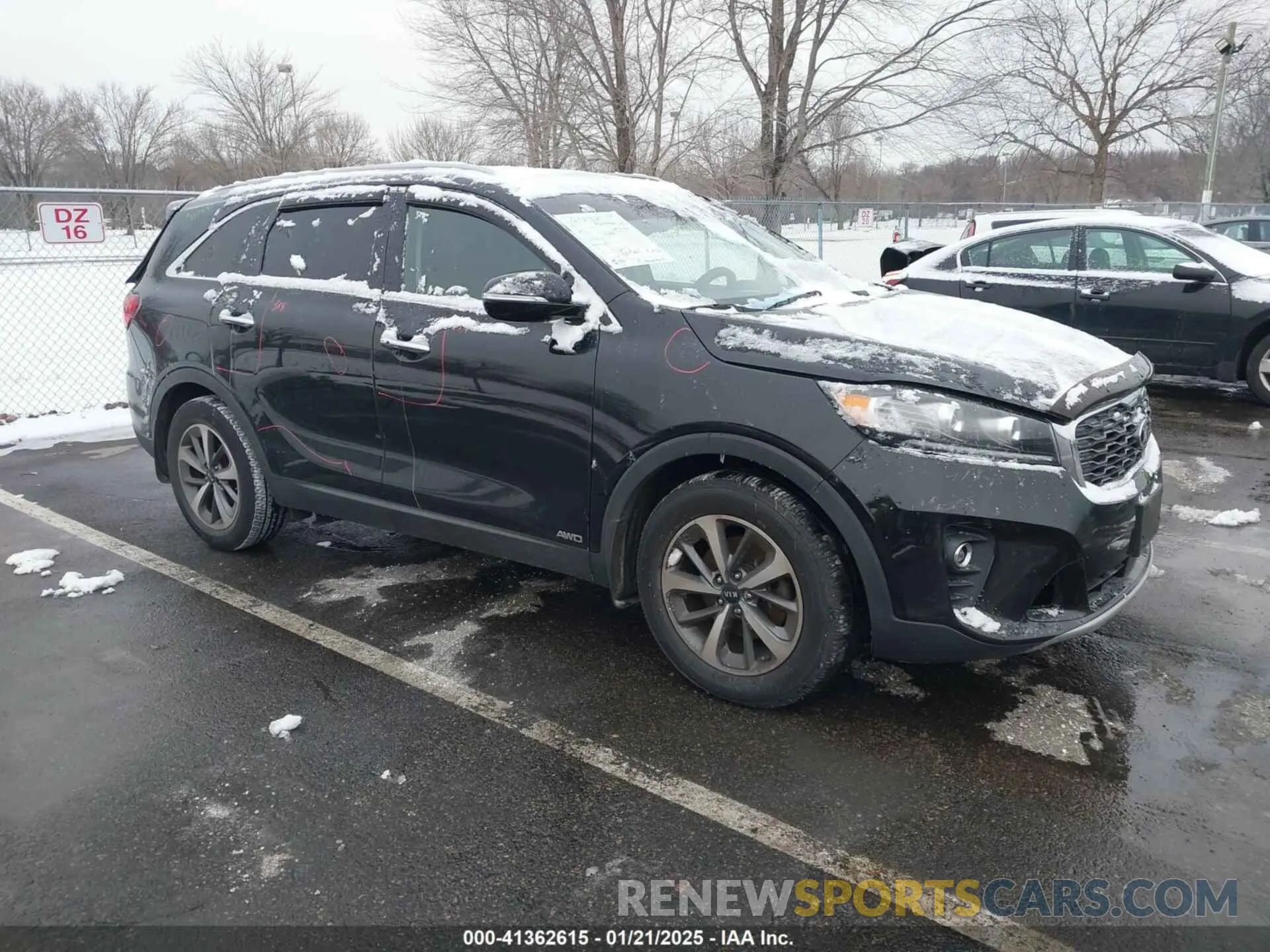 1 Photograph of a damaged car 5XYPHDA57KG452677 KIA SORENTO 2019