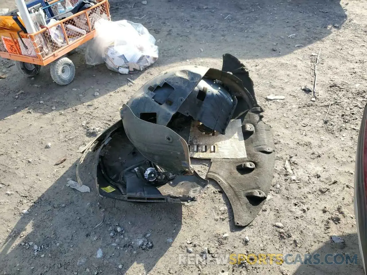 15 Photograph of a damaged car 5XYPHDA57KG458060 KIA SORENTO 2019