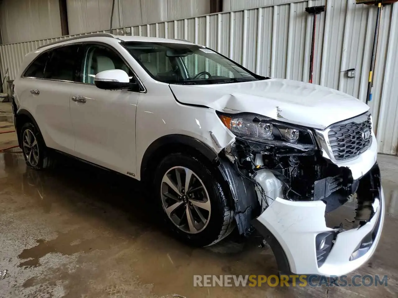 4 Photograph of a damaged car 5XYPHDA57KG465221 KIA SORENTO 2019