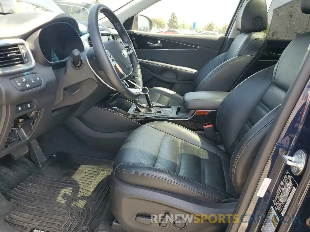 7 Photograph of a damaged car 5XYPHDA58KG462280 KIA SORENTO 2019