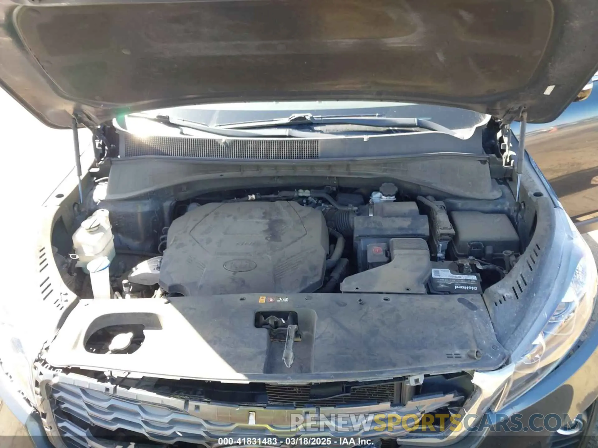 10 Photograph of a damaged car 5XYPHDA58KG608564 KIA SORENTO 2019