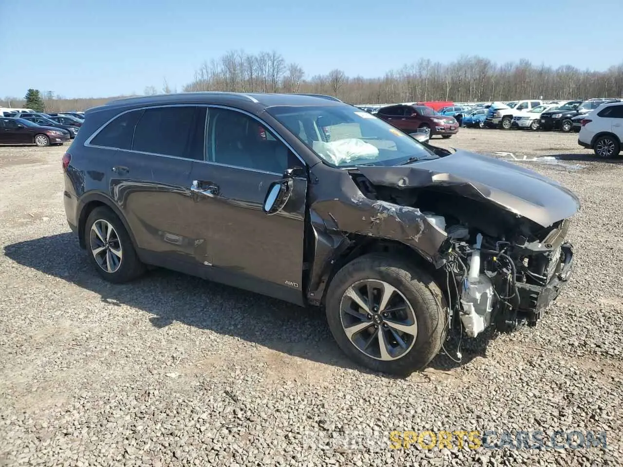 4 Photograph of a damaged car 5XYPHDA59KG448467 KIA SORENTO 2019