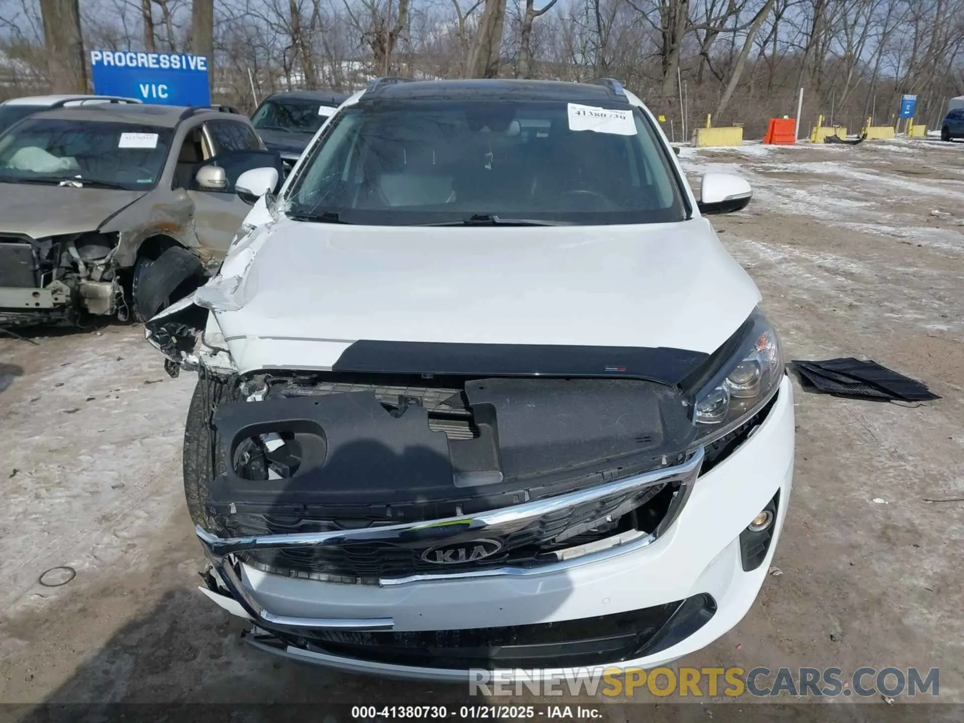 12 Photograph of a damaged car 5XYPHDA59KG464880 KIA SORENTO 2019