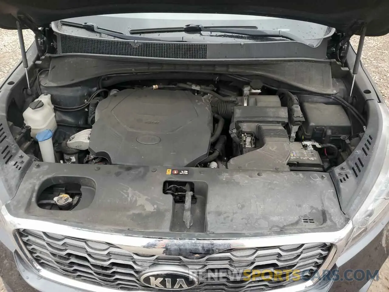 13 Photograph of a damaged car 5XYPHDA59KG515200 KIA SORENTO 2019
