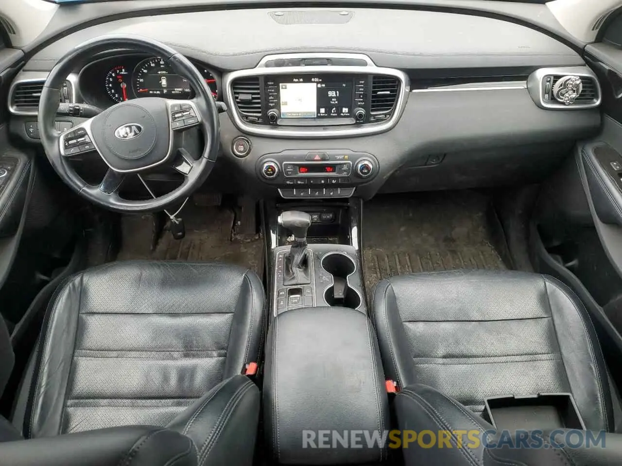 8 Photograph of a damaged car 5XYPHDA59KG515200 KIA SORENTO 2019