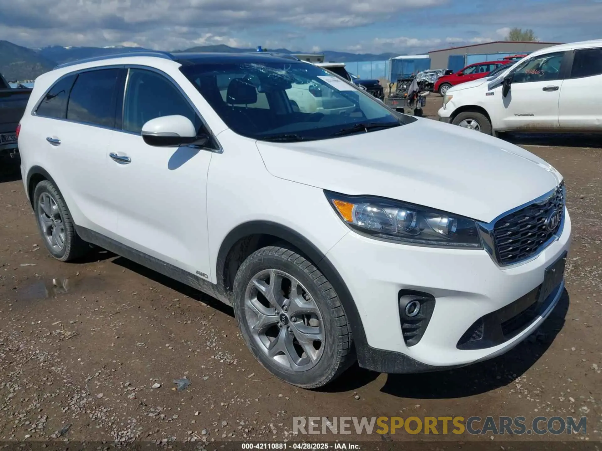 1 Photograph of a damaged car 5XYPHDA59KG606743 KIA SORENTO 2019
