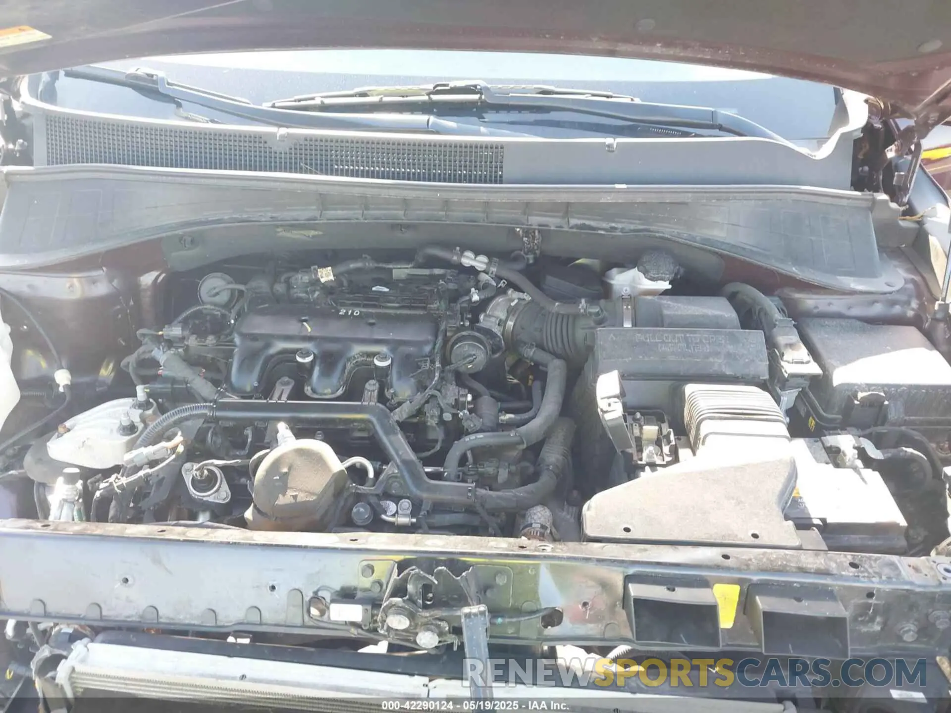 10 Photograph of a damaged car 5XYPHDA5XKG537867 KIA SORENTO 2019