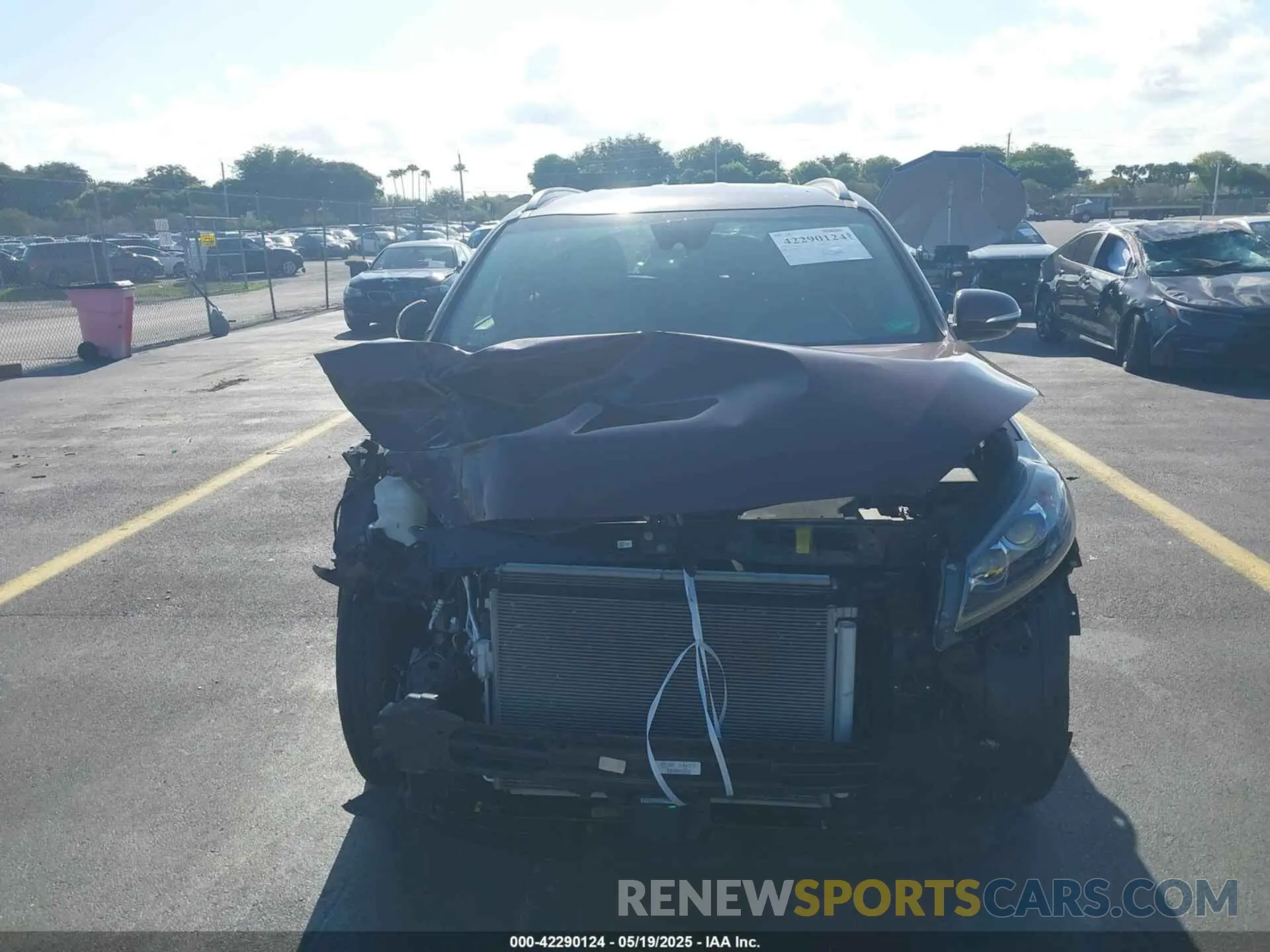 21 Photograph of a damaged car 5XYPHDA5XKG537867 KIA SORENTO 2019