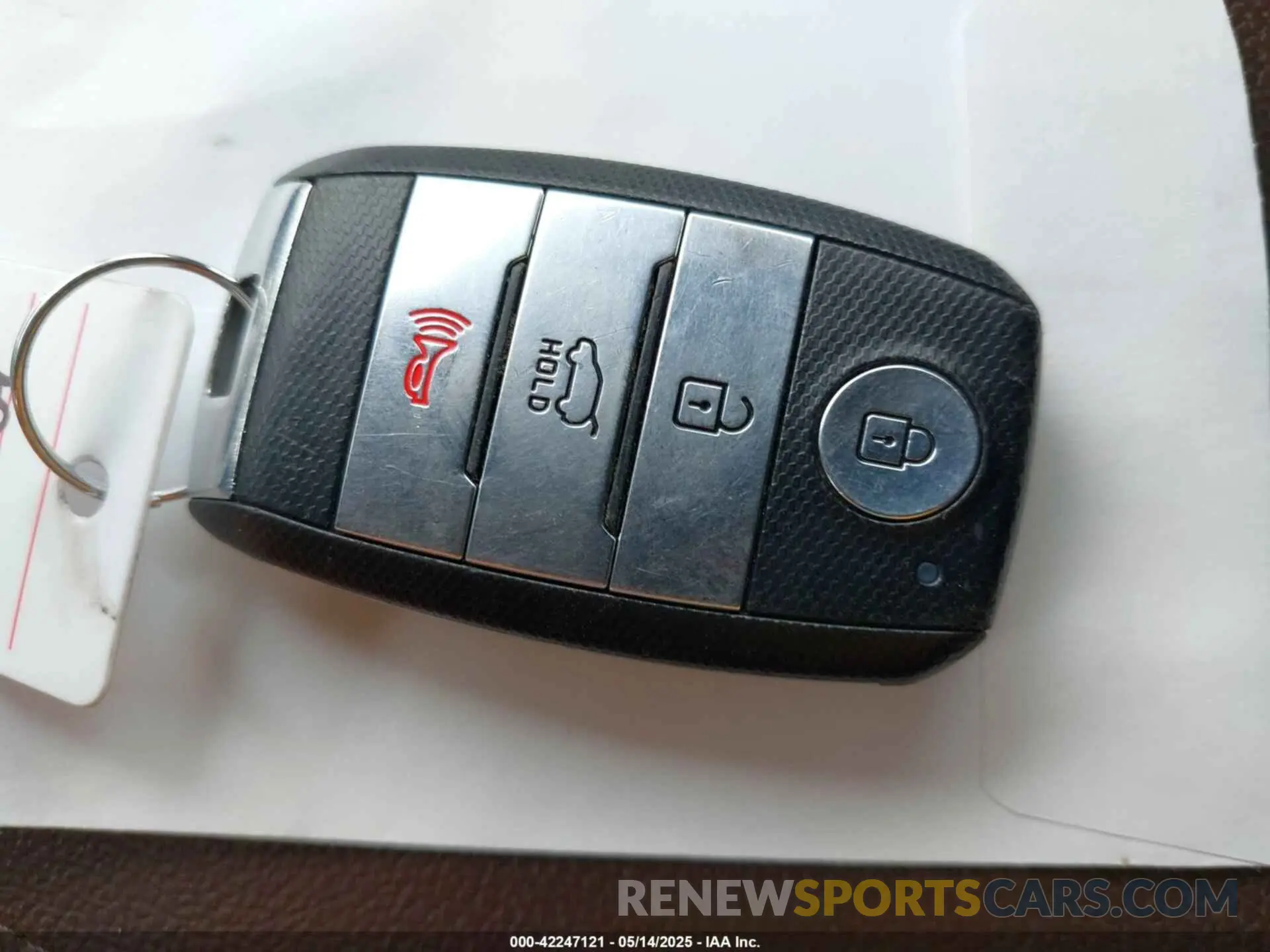 11 Photograph of a damaged car 5XYPK4A52KG450109 KIA SORENTO 2019