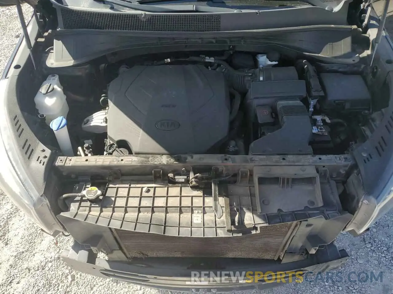 13 Photograph of a damaged car 5XYPK4A54KG504607 KIA SORENTO 2019