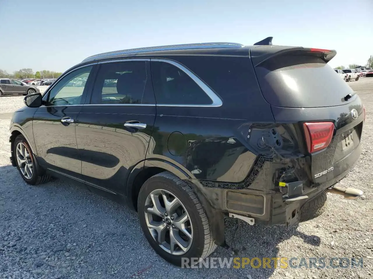 2 Photograph of a damaged car 5XYPK4A54KG504607 KIA SORENTO 2019