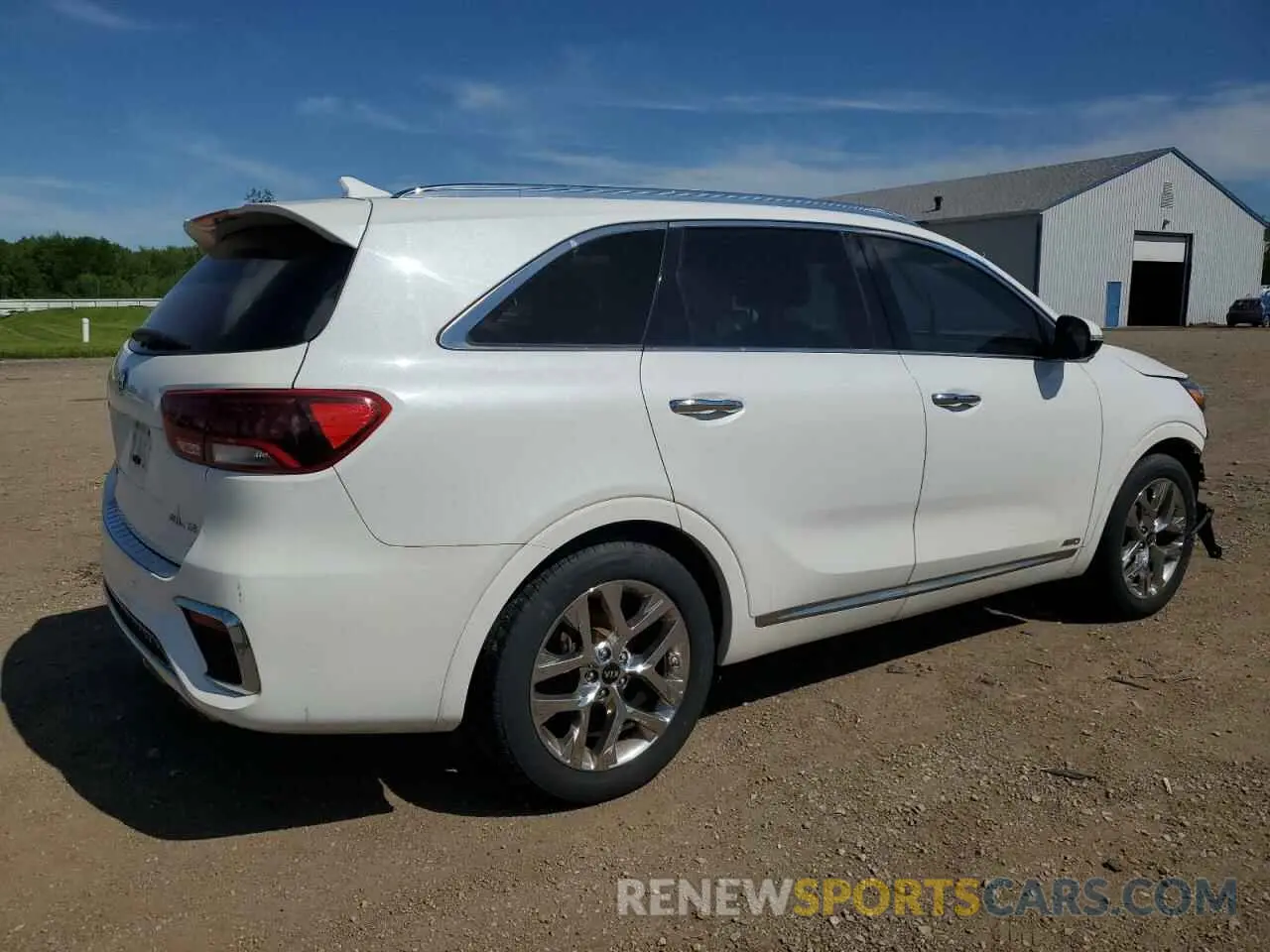 3 Photograph of a damaged car 5XYPKDA51KG458041 KIA SORENTO 2019