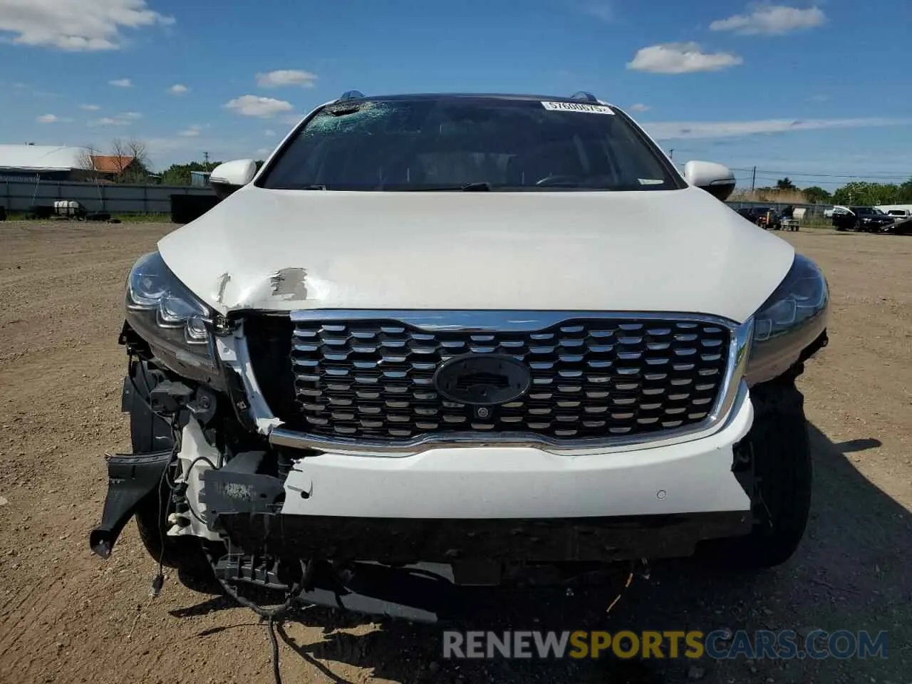 5 Photograph of a damaged car 5XYPKDA51KG458041 KIA SORENTO 2019