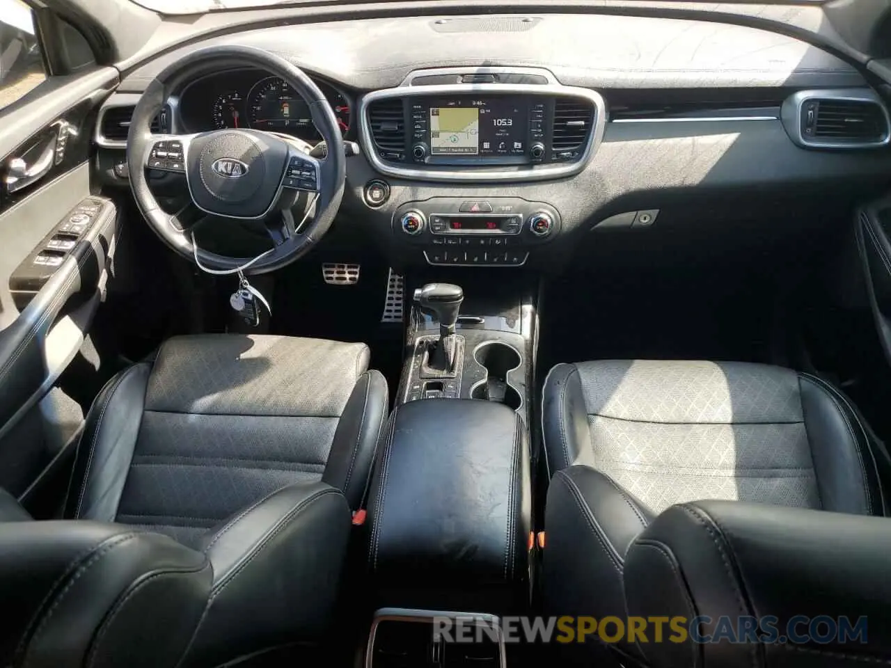 8 Photograph of a damaged car 5XYPKDA51KG458041 KIA SORENTO 2019