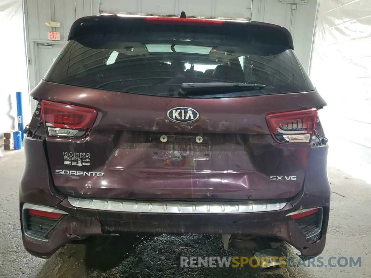 6 Photograph of a damaged car 5XYPKDA51KG524457 KIA SORENTO 2019