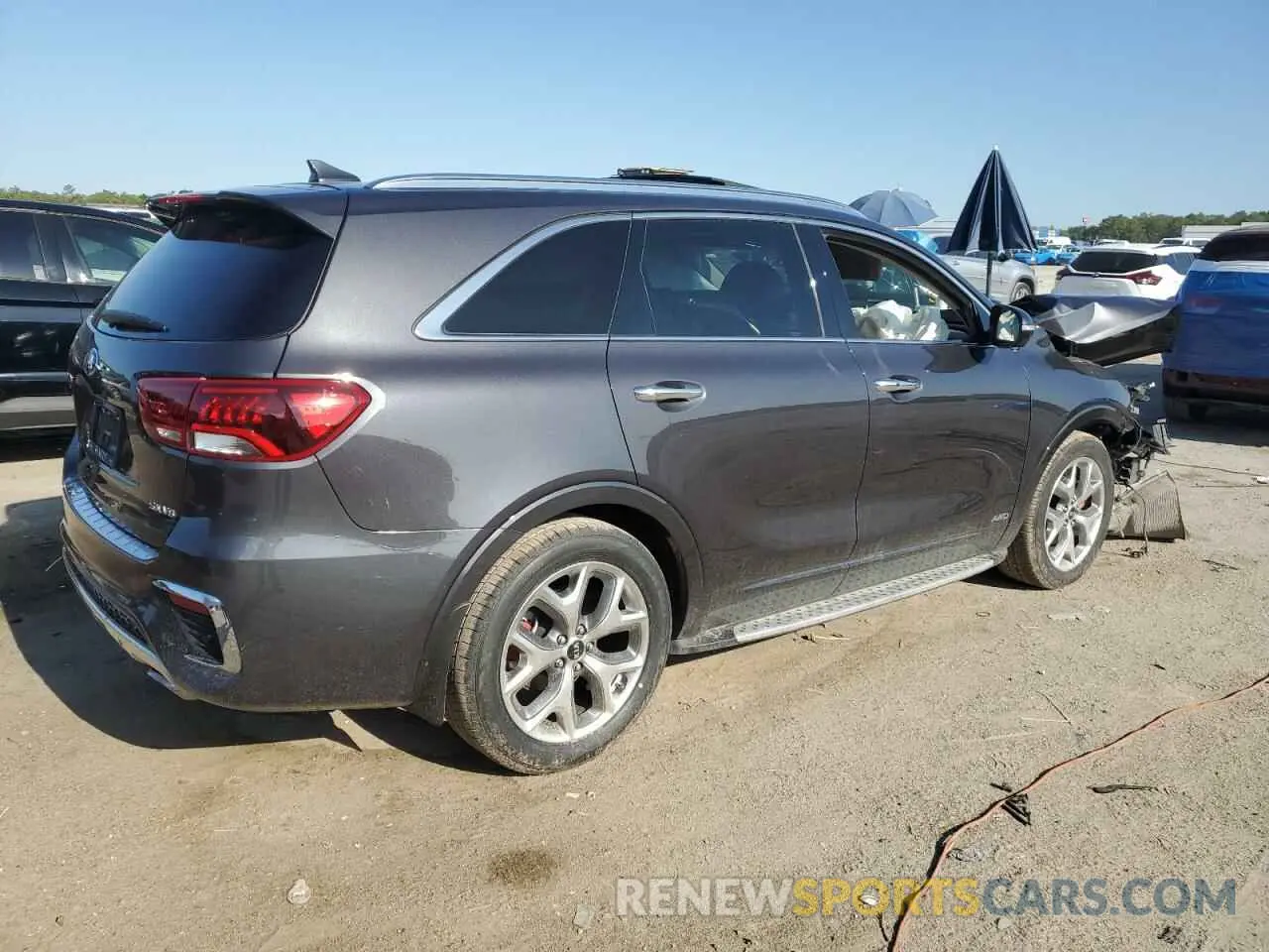 3 Photograph of a damaged car 5XYPKDA52KG454368 KIA SORENTO 2019