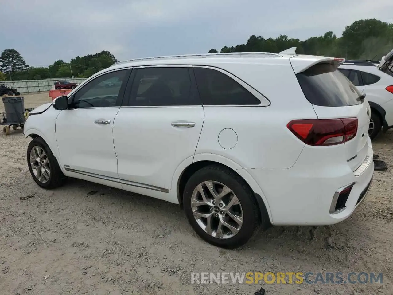 2 Photograph of a damaged car 5XYPKDA53KG502850 KIA SORENTO 2019
