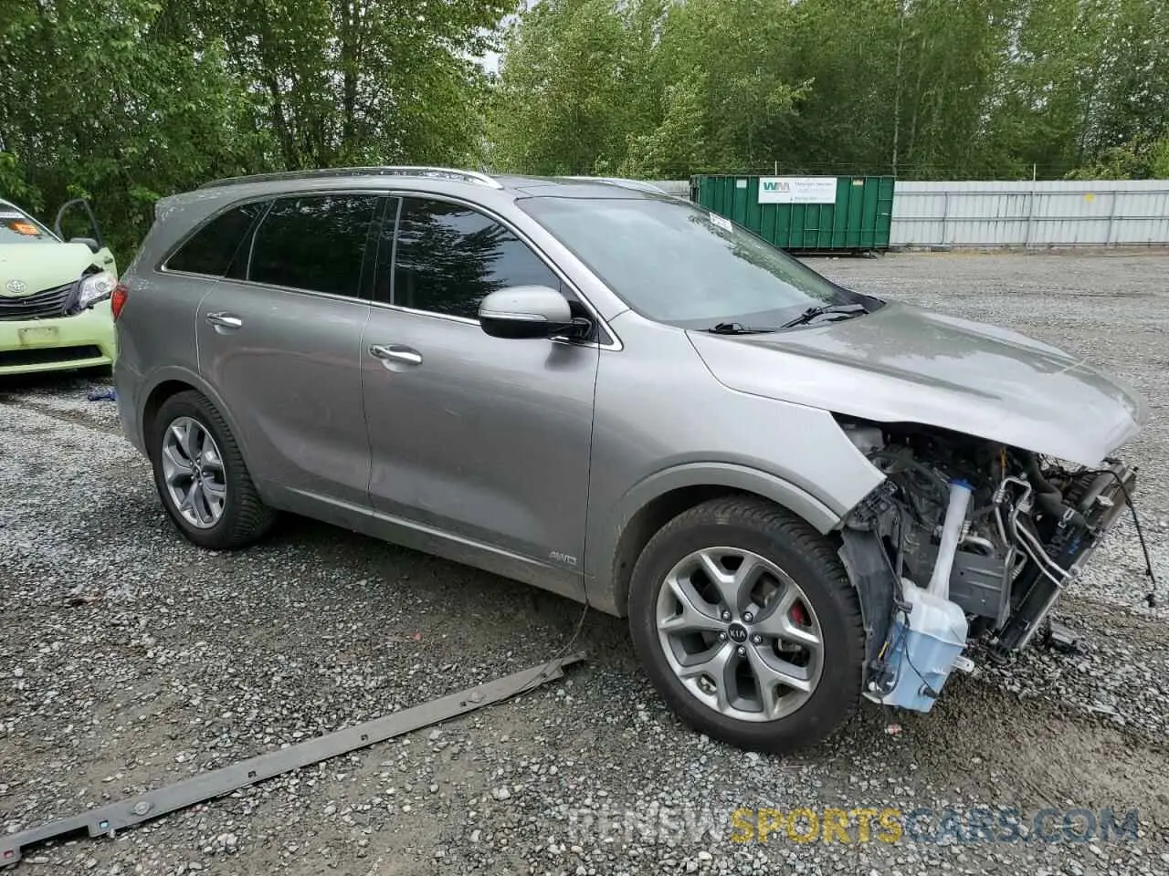 4 Photograph of a damaged car 5XYPKDA54KG459474 KIA SORENTO 2019