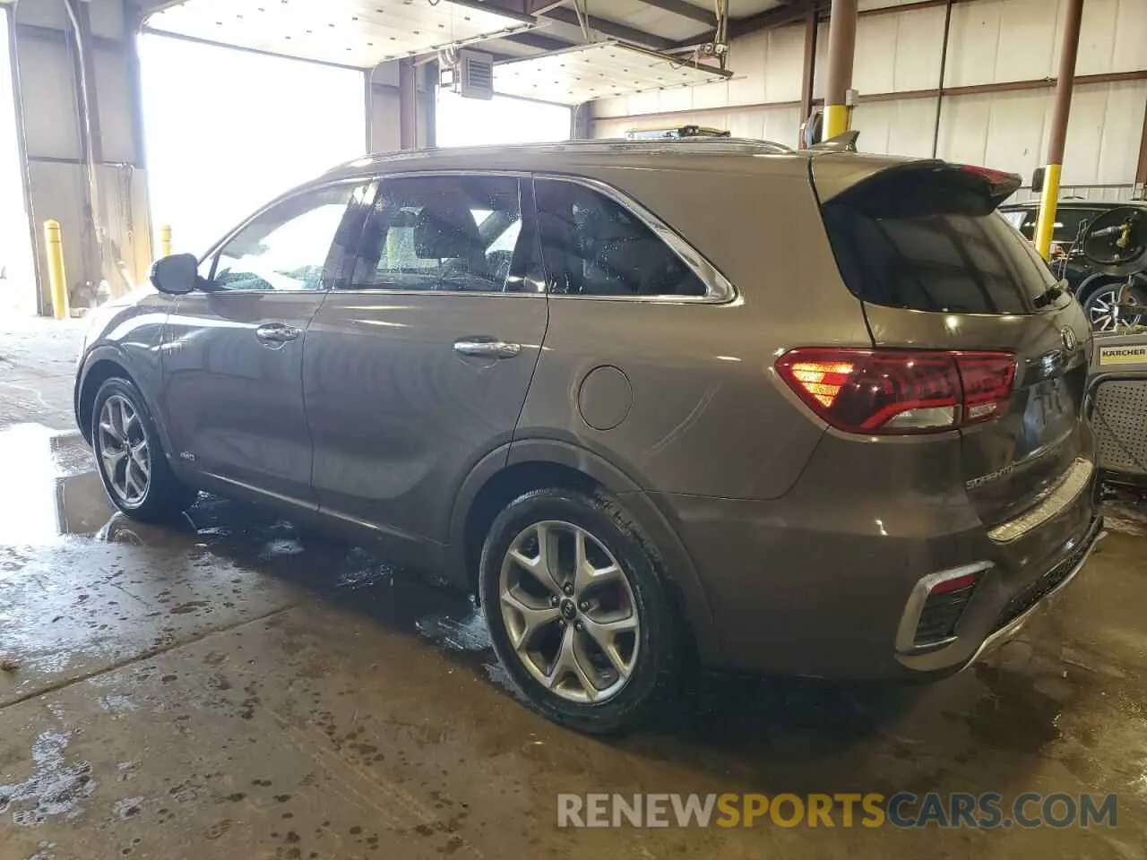 2 Photograph of a damaged car 5XYPKDA55KG444580 KIA SORENTO 2019