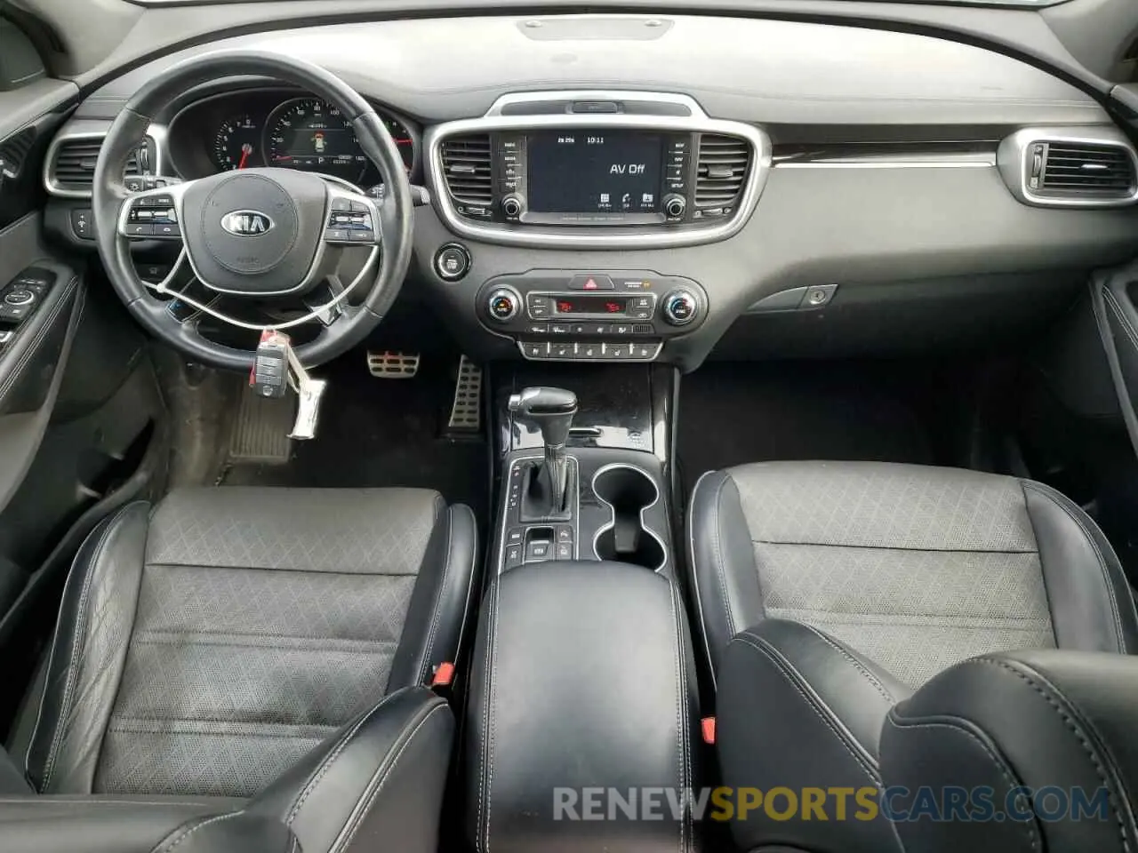 8 Photograph of a damaged car 5XYPKDA55KG534456 KIA SORENTO 2019