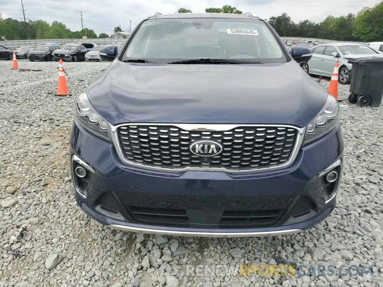 5 Photograph of a damaged car 5XYPKDA56KG477989 KIA SORENTO 2019